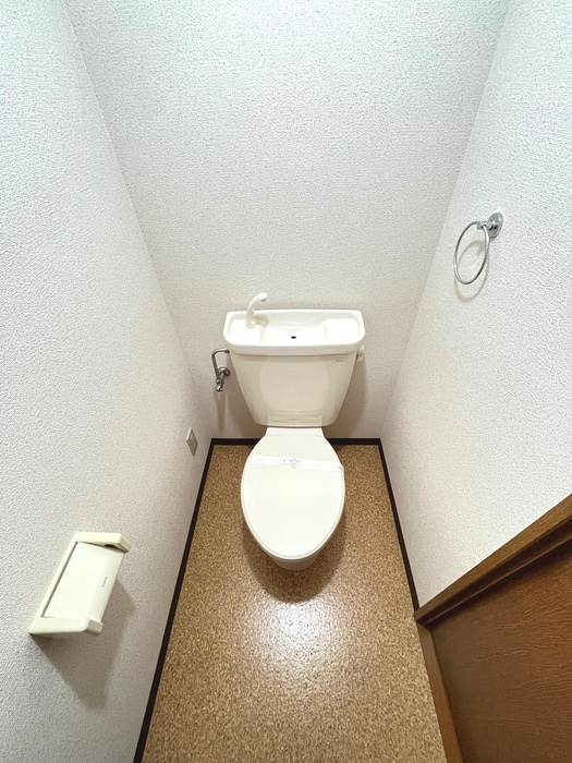 トイレ フォレスト小松