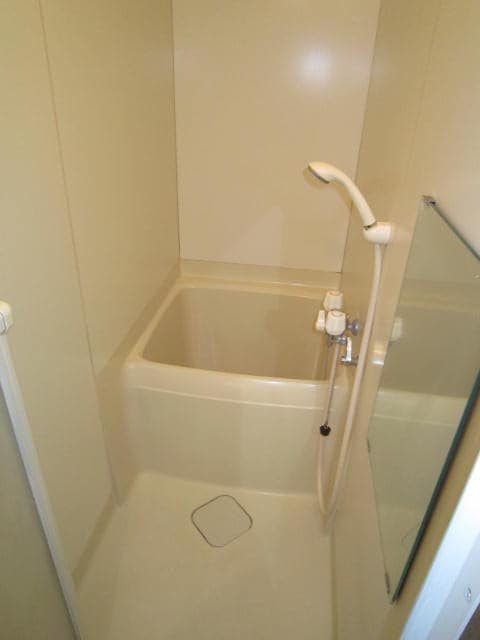 バス／シャワールーム等 宮本荘