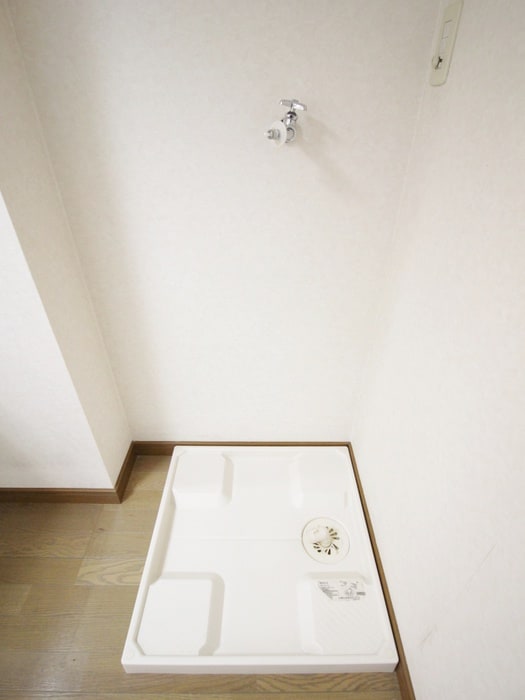 洗濯機置場 ドルフ　ケンマ－ト