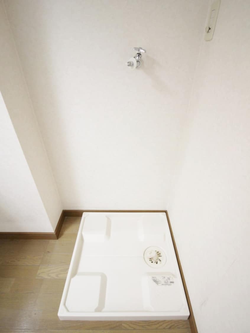 洗濯機置場 ドルフ　ケンマ－ト