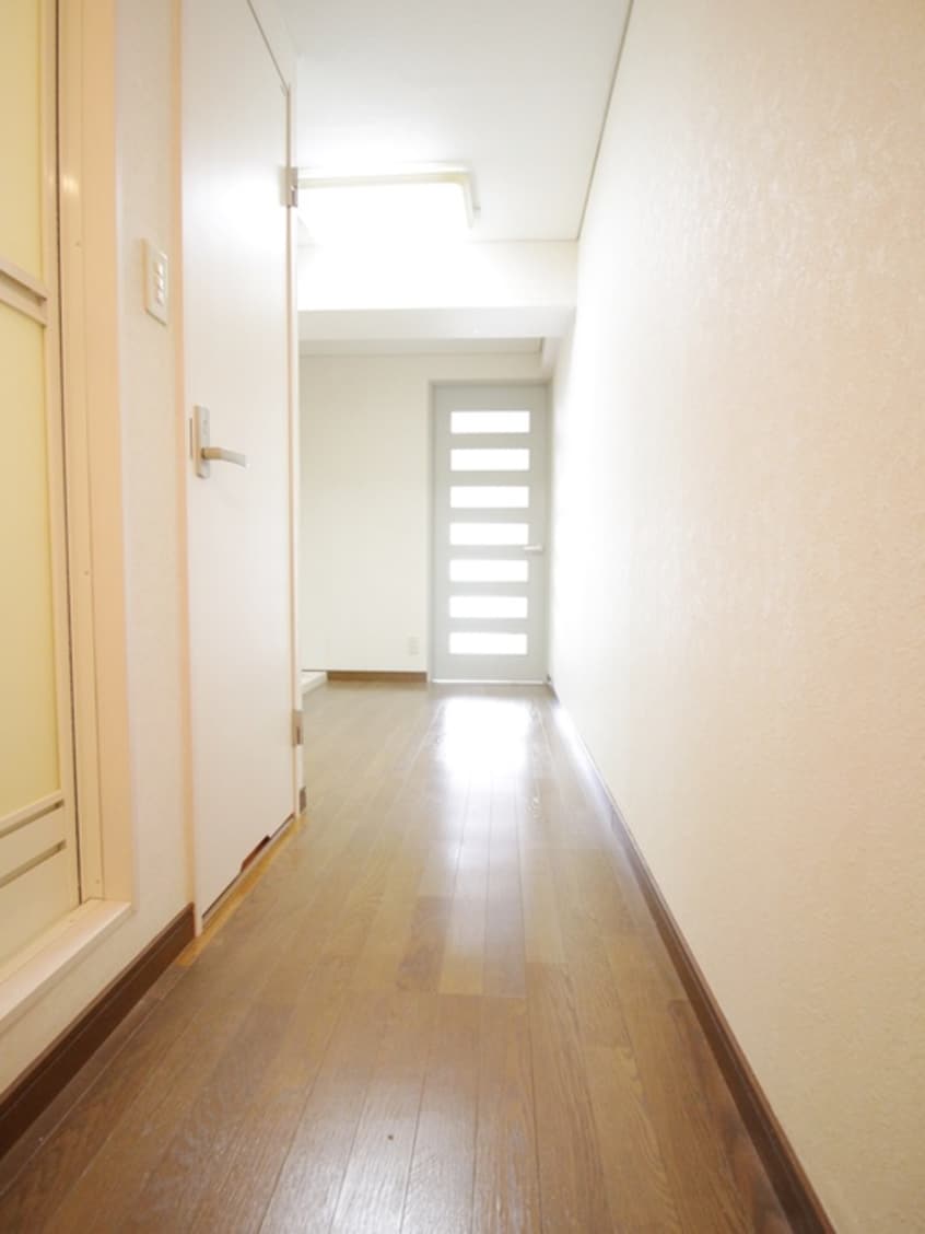 廊下 ドルフ　ケンマ－ト