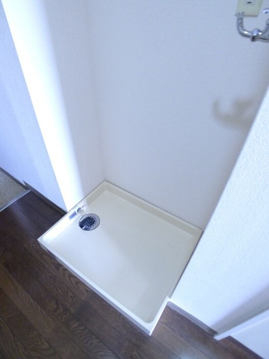 洗濯機置場 ベルメゾン三郷