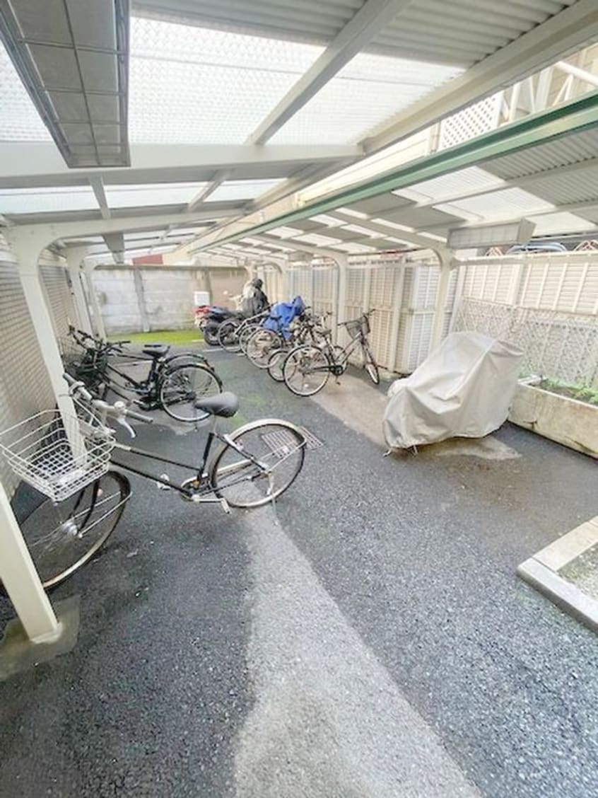 駐輪場 カーサ浦和(501)