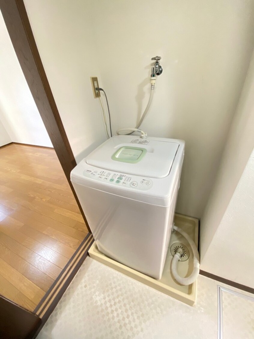 洗濯機置場 ファミーユくにたち