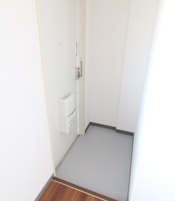 玄関 コ－プ長谷川