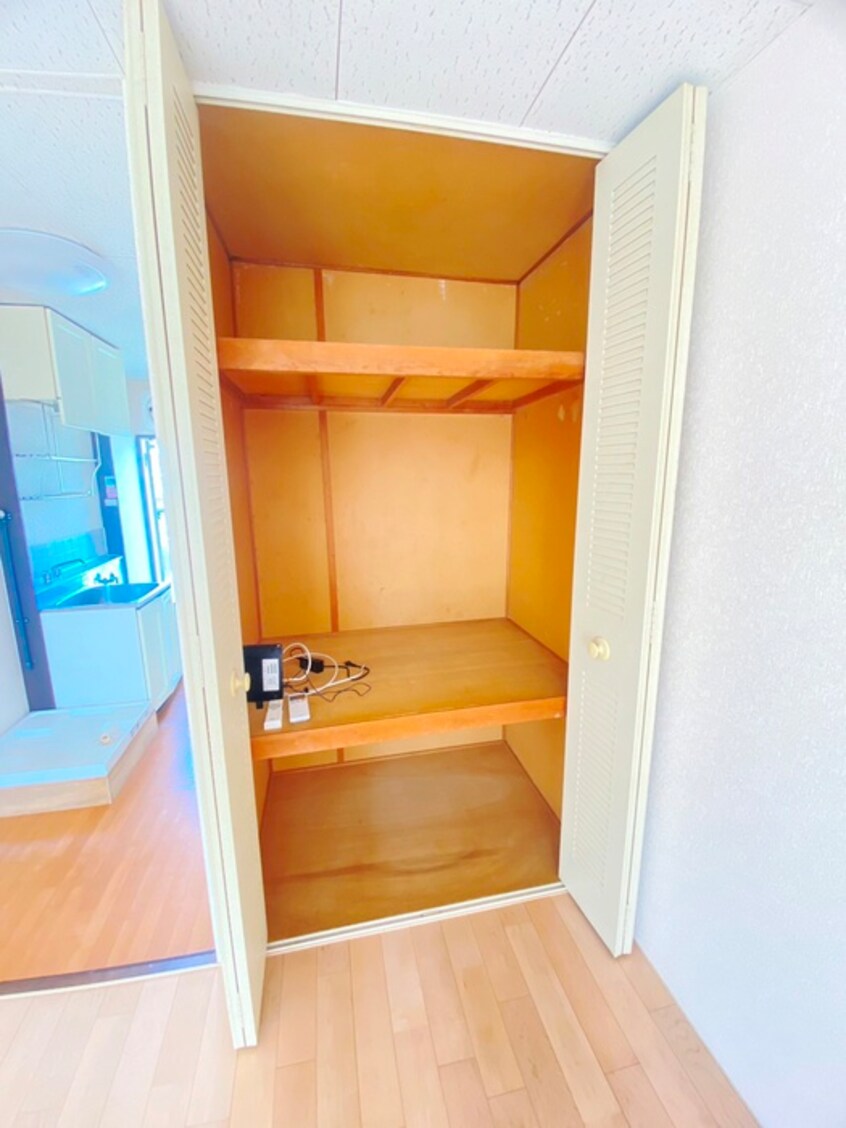 収納 コ－ポラスしぶや