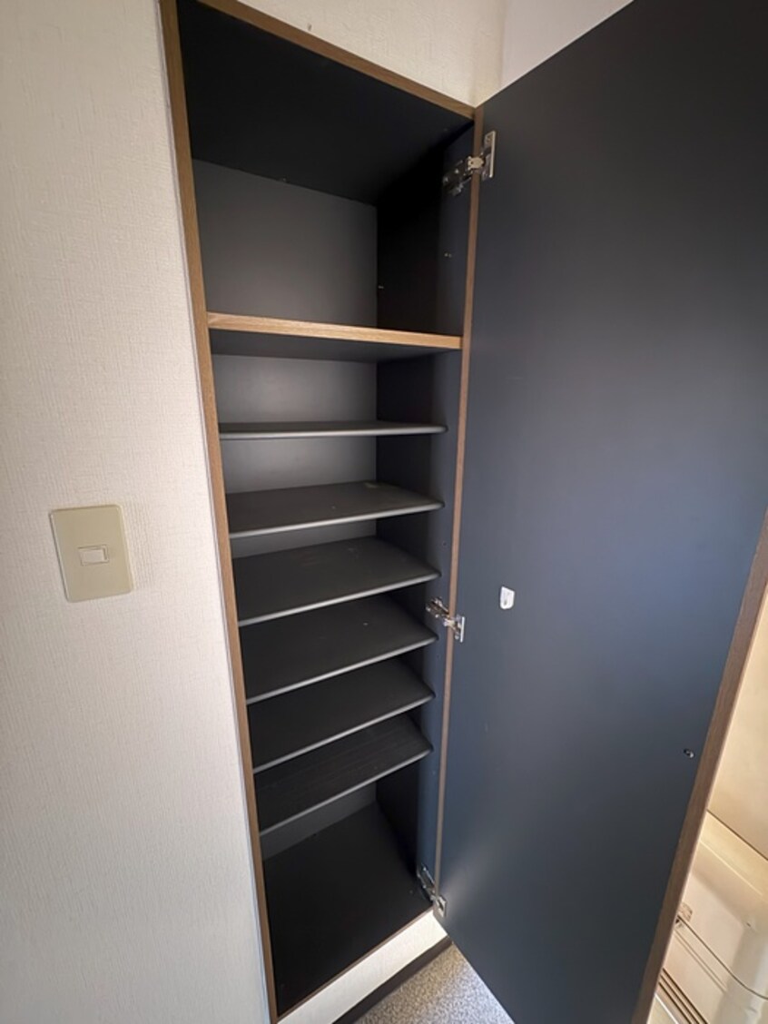 靴箱 メルベーユ西上尾