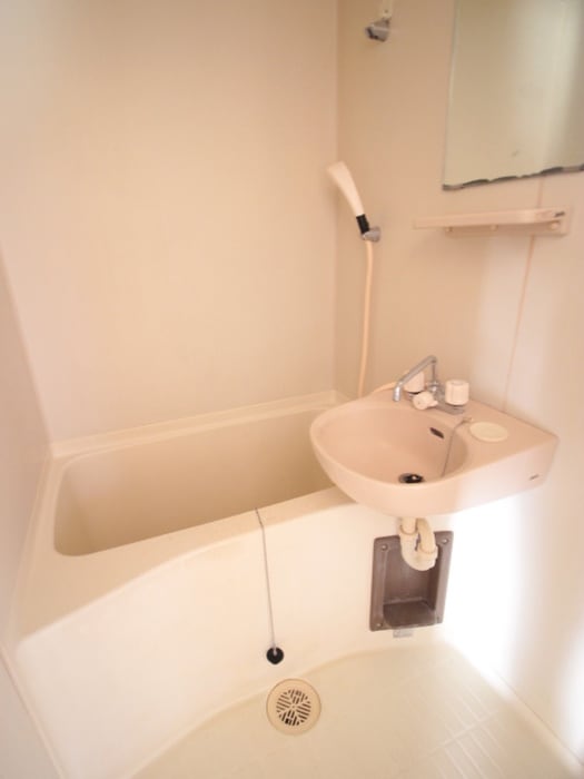 バス／シャワールーム等 コナ－マンション