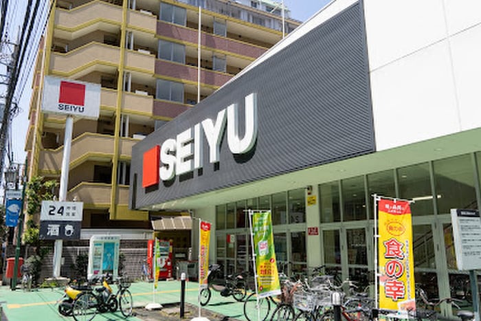 西友西所沢店(スーパー)まで450m キヤラ　Ｂ