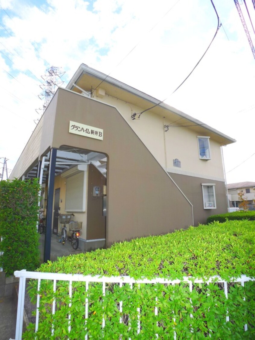 エントランス部分 グランハイム新井Ｂ