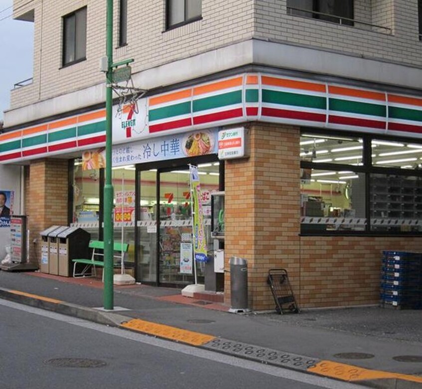 セブンイレブン等々力駅前店(コンビニ)まで422m シルバー玉川