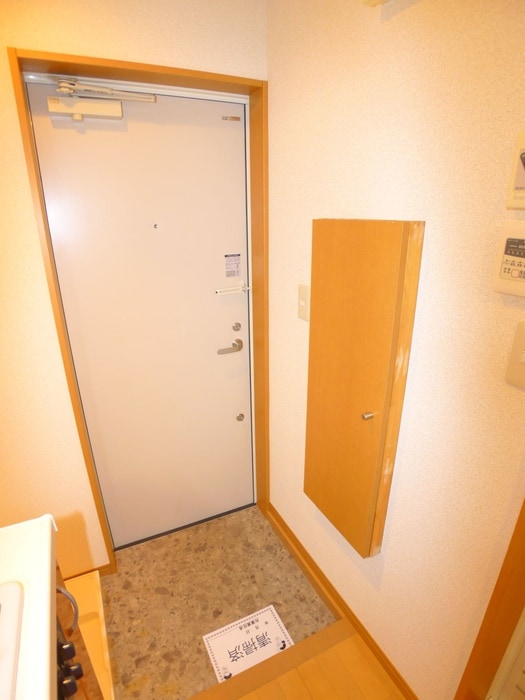 玄関 ファーストコーポラス9