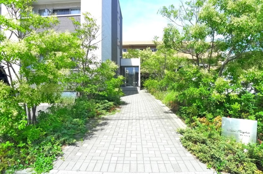 エントランス部分 サンフライト