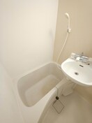 バス／シャワールーム等 アルシオーネＢ