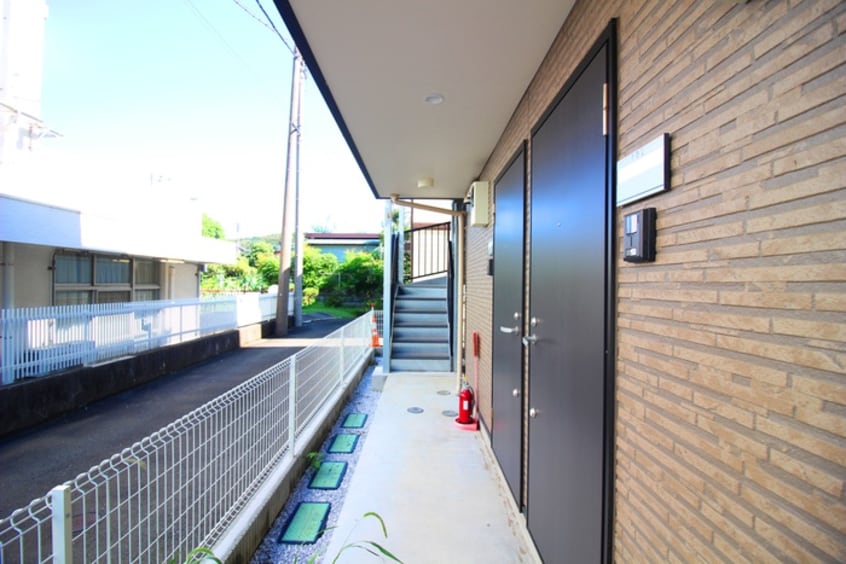 エントランス部分 アルシオーネＢ