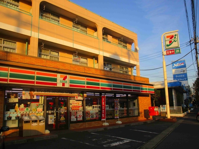 セブンイレブン宿河原店(コンビニ)まで182m ヴレッジ・インフィニティ