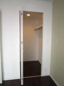 収納 リブリ・ル－チェ　ディ　セ－タ