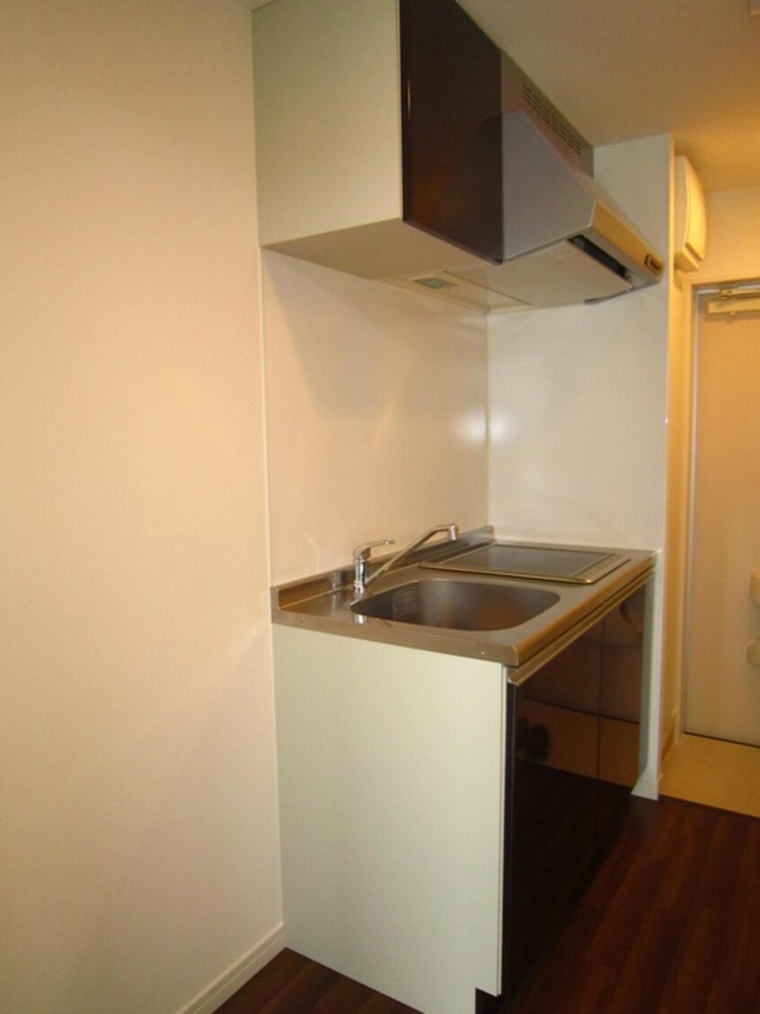 キッチン リブリ・ル－チェ　ディ　セ－タ