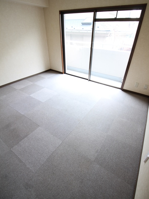 居室 グローリア成城