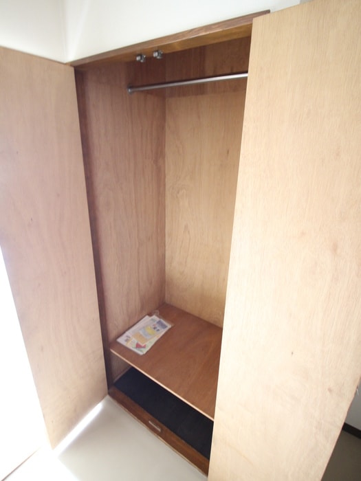 収納 グローリア成城