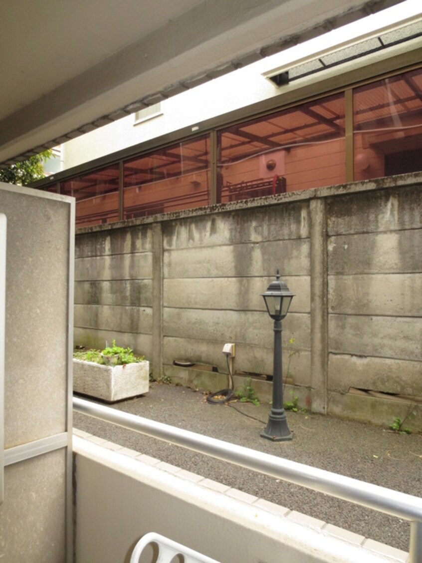 室内からの展望 グローリア成城