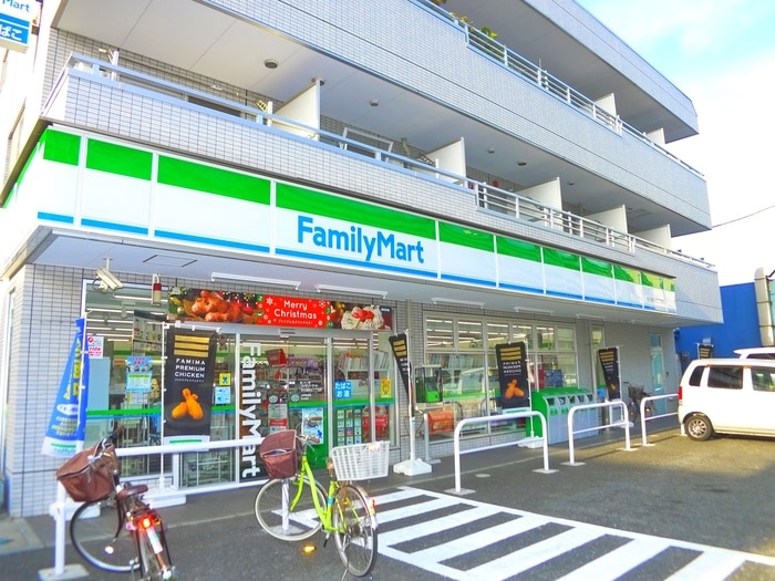 ファミリーマート(コンビニ)まで295m ディアコート Ｍ