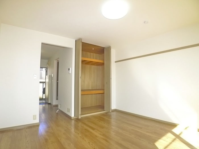 居室 パナハイツ三山A館