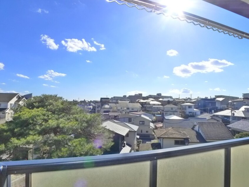 室内からの展望 パナハイツ三山A館