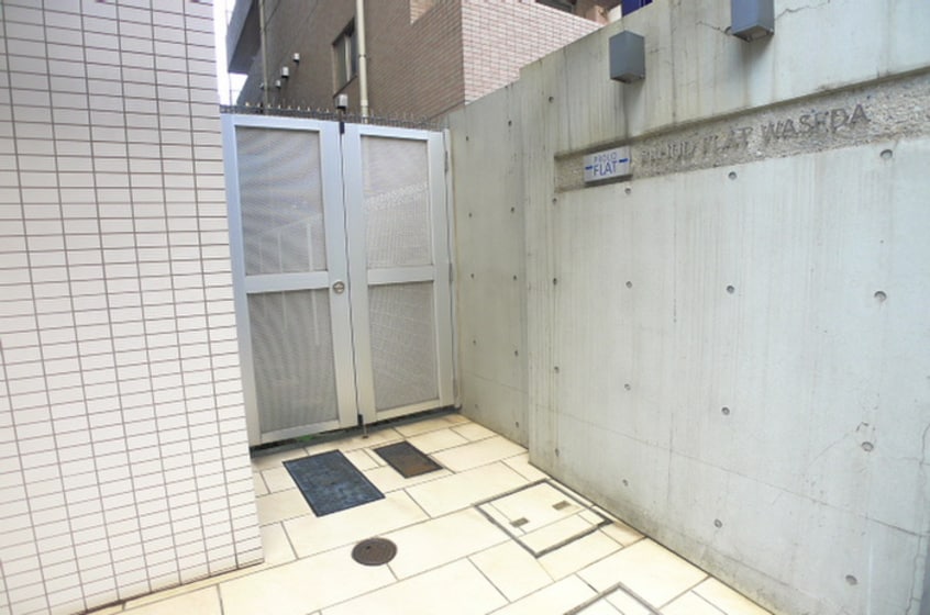 エントランス部分 プラウドフラット早稲田