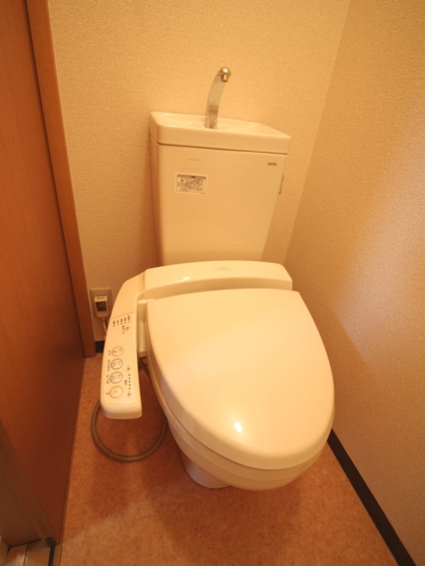 トイレ パールガーデン川越C棟