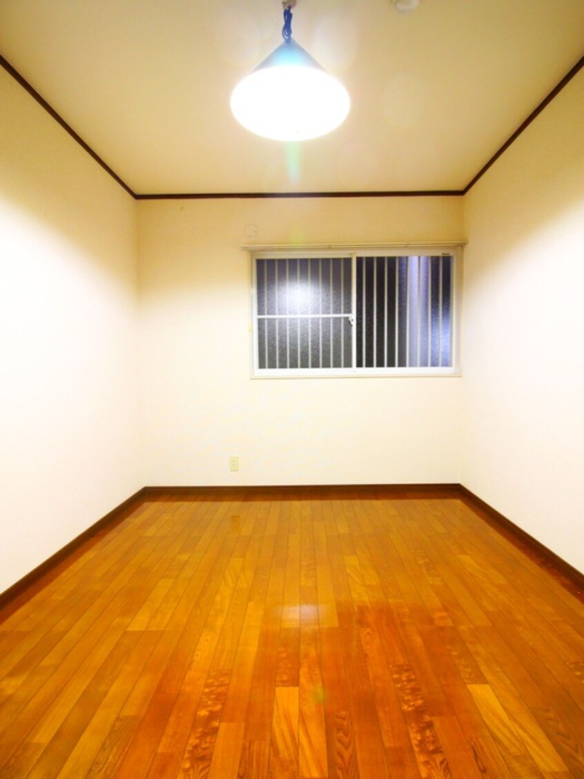 居室 ソリストハイツ