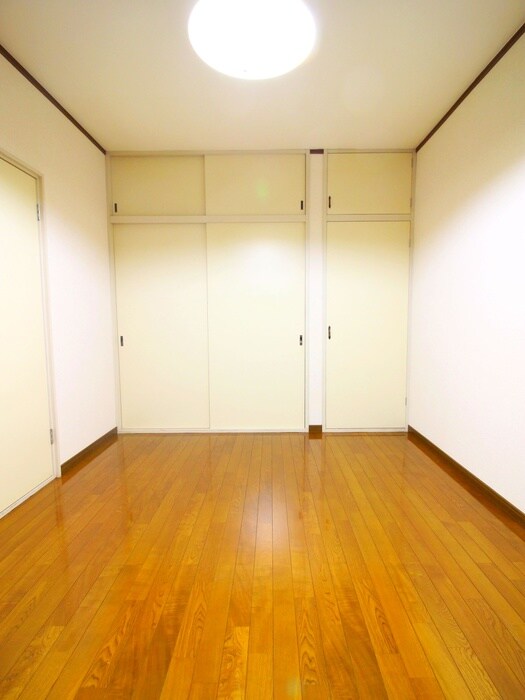 居室 ソリストハイツ