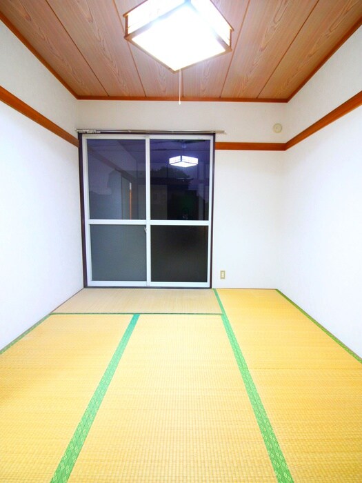 居室 ソリストハイツ