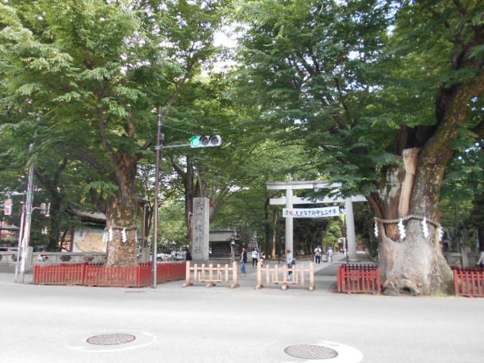 大国魂神社(公園)まで300m リバティハウス２