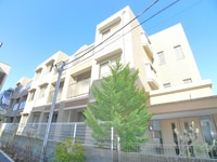 グランフォレスト