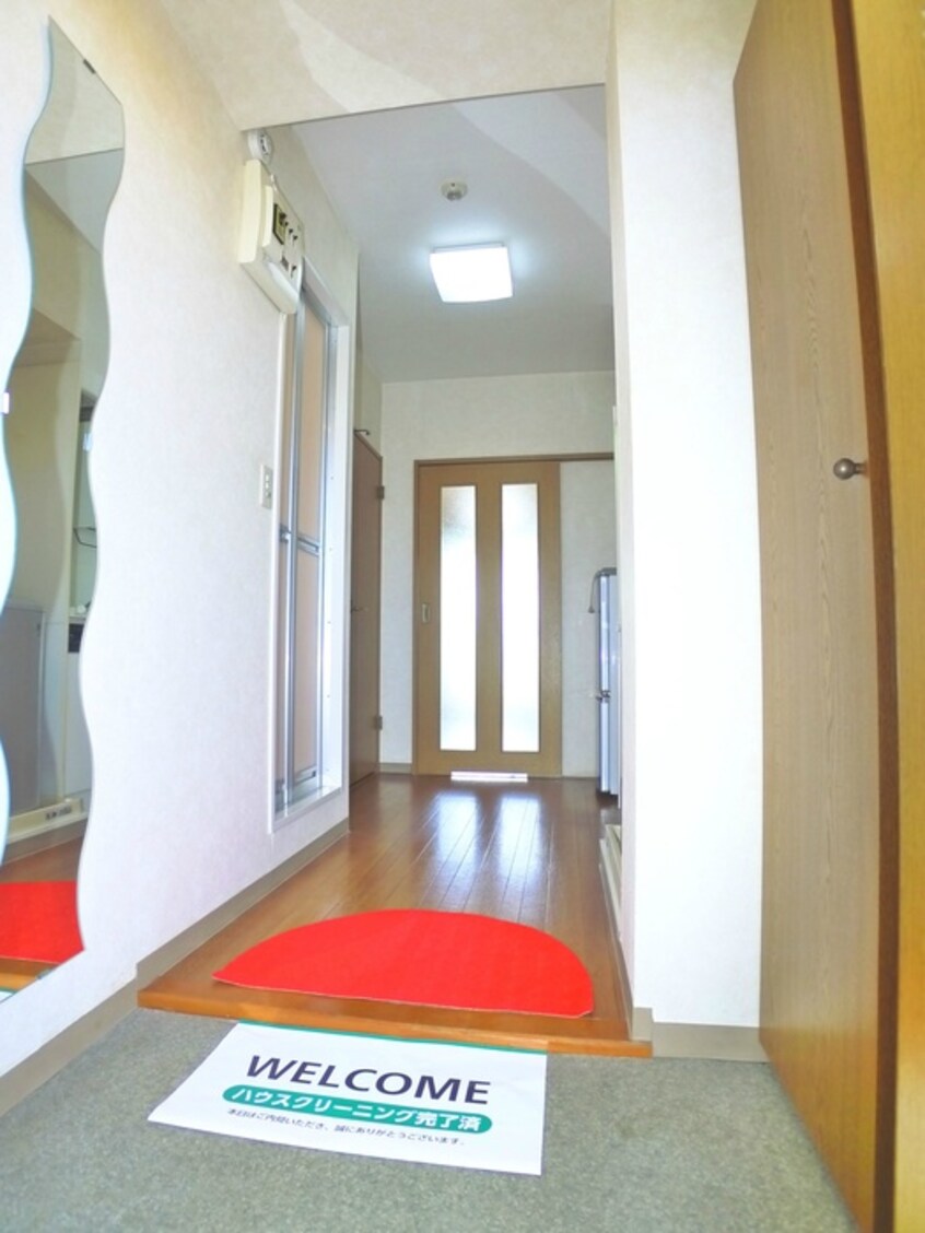 玄関 ビュ－ラ－ヤマダ