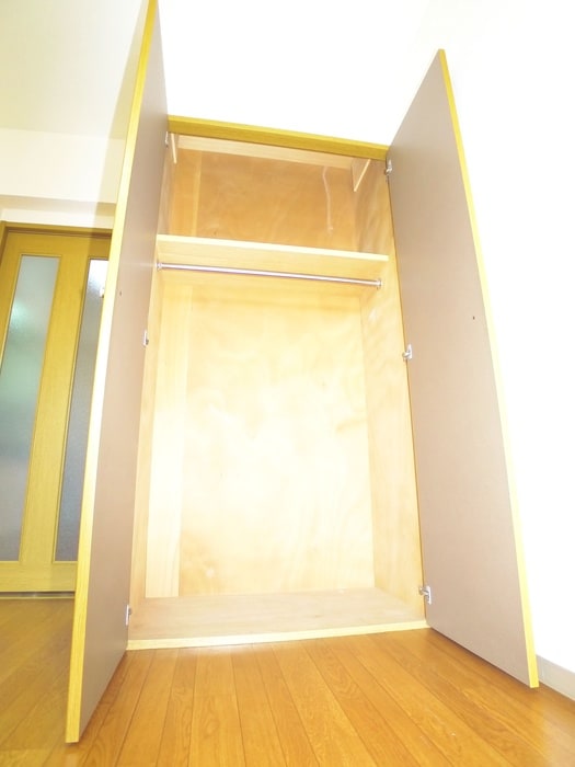 収納 ビュ－ラ－ヤマダ