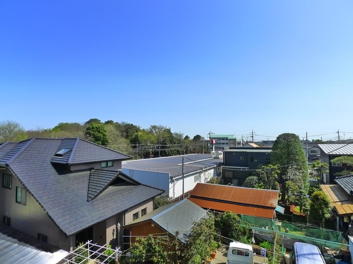 室内からの展望 ビュ－ラ－ヤマダ