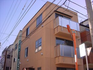 ラメゾンコダカ