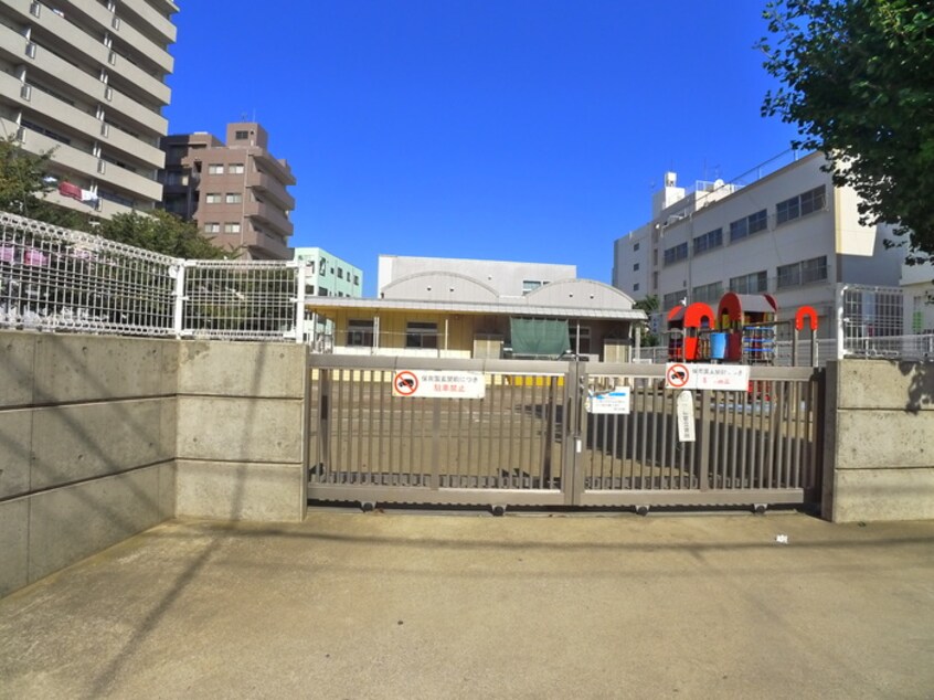 稲毛保育園(幼稚園/保育園)まで30m メゾン・ド・リーフ