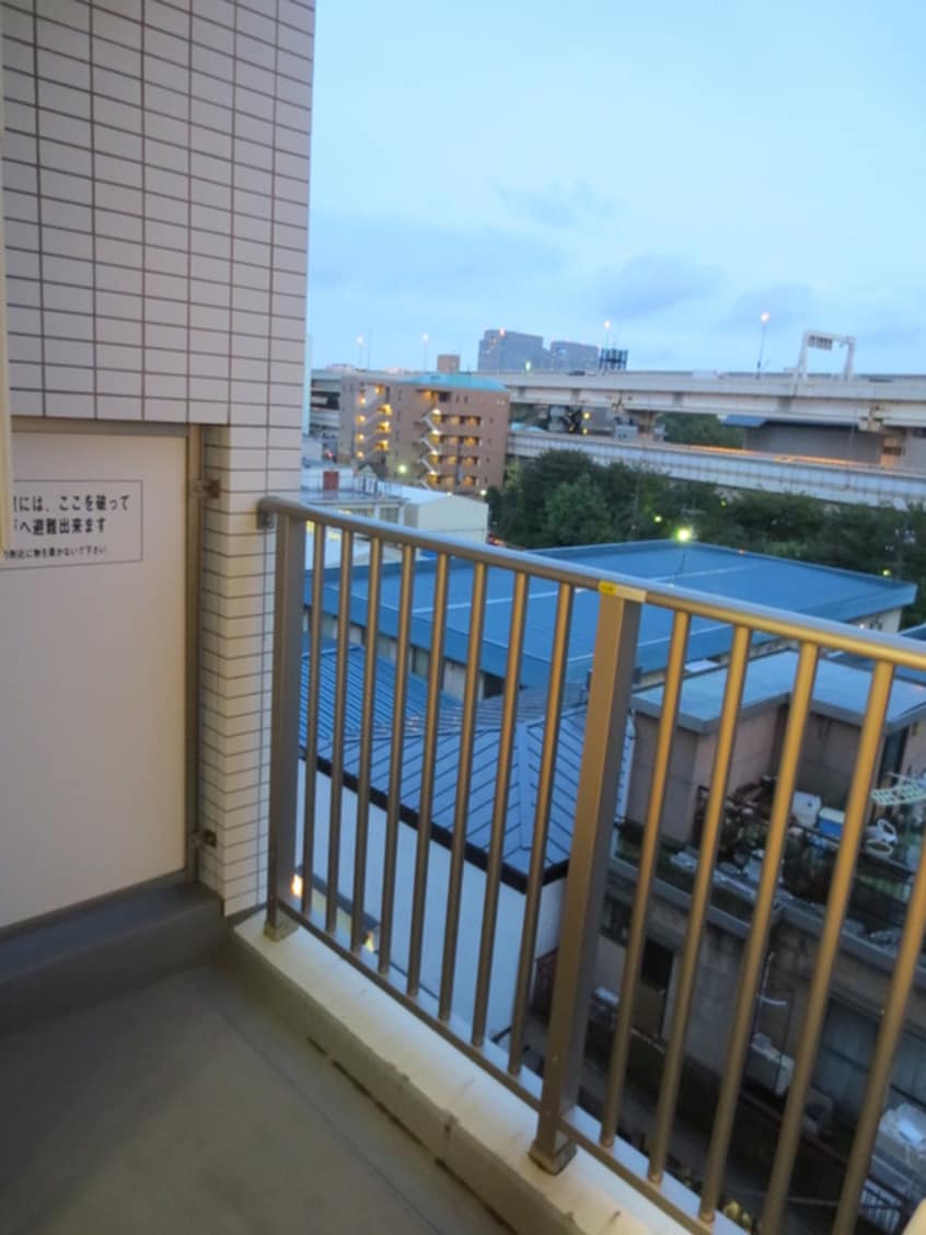 ベランダ・バルコニー セリ－ズ門前仲町