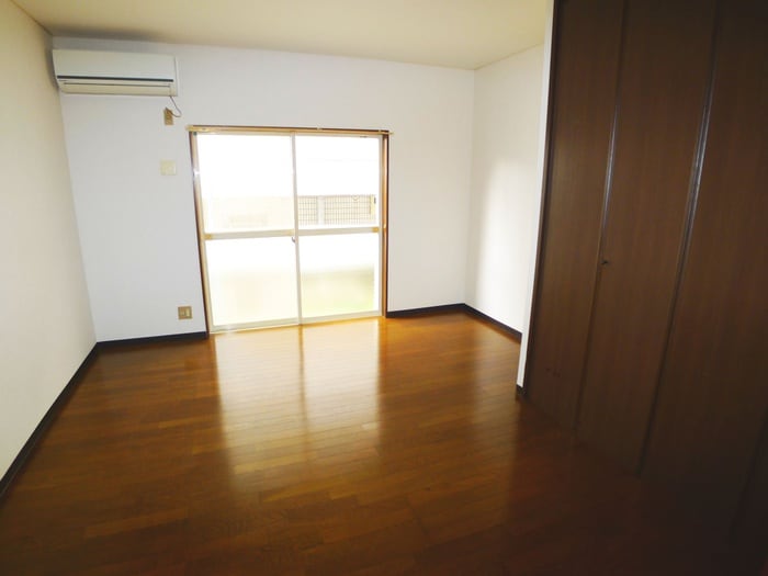 室内からの展望 ロイヤルハイツ金子