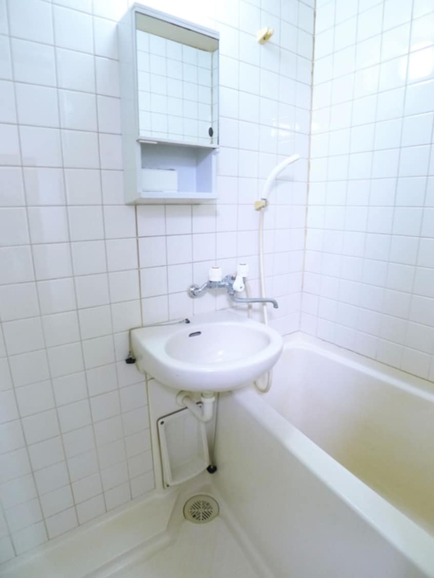 バス／シャワールーム等 ロイヤルハイツ金子