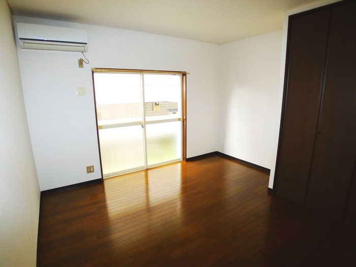 居室 ロイヤルハイツ金子