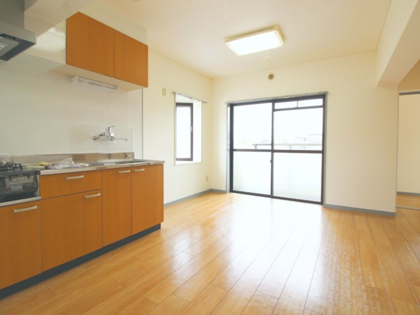 居室 シャルム成城南