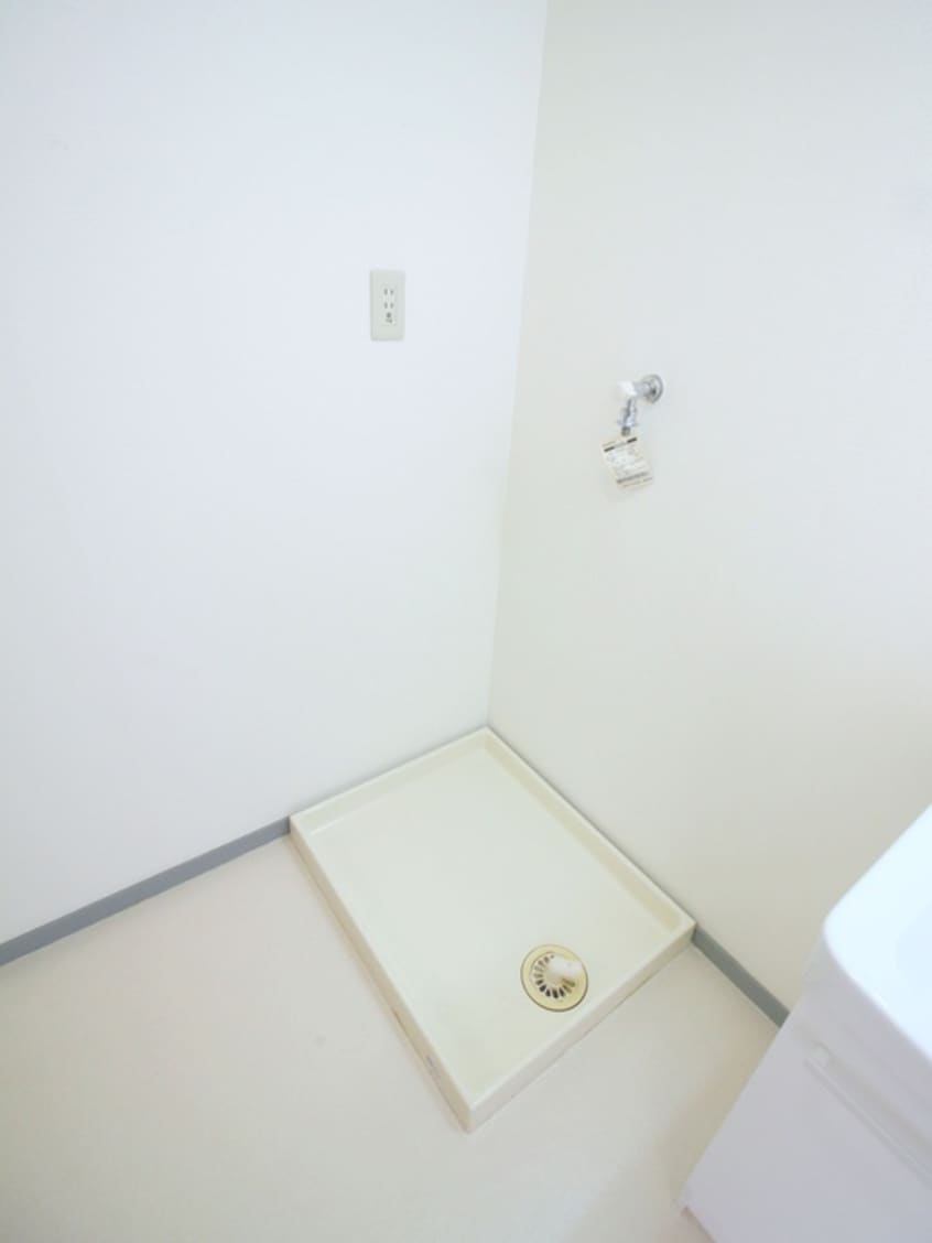 洗濯機置場 シャルム成城南