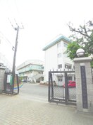 大谷口小学校(小学校)まで800m 大谷口貸家