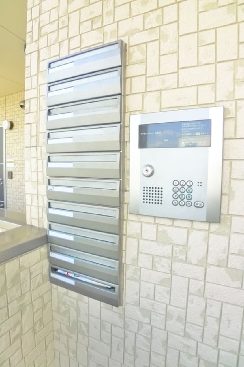 エントランス部分 ヴィルハープ新小岩