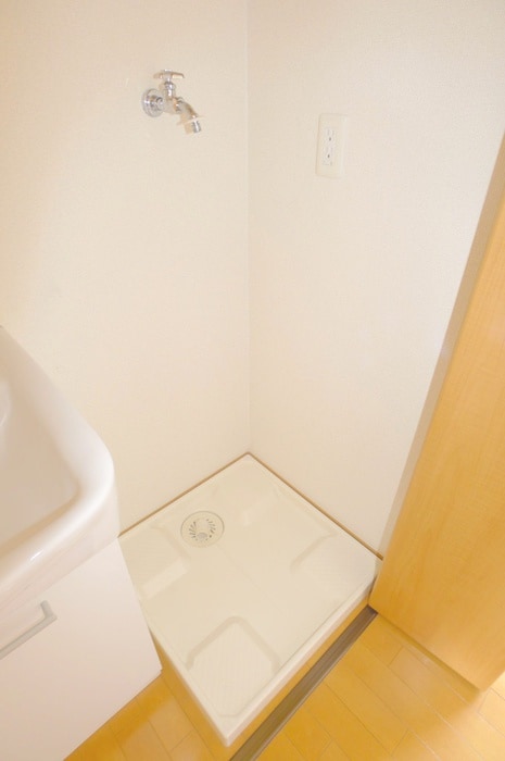 洗濯機置場 ヴィルハープ新小岩