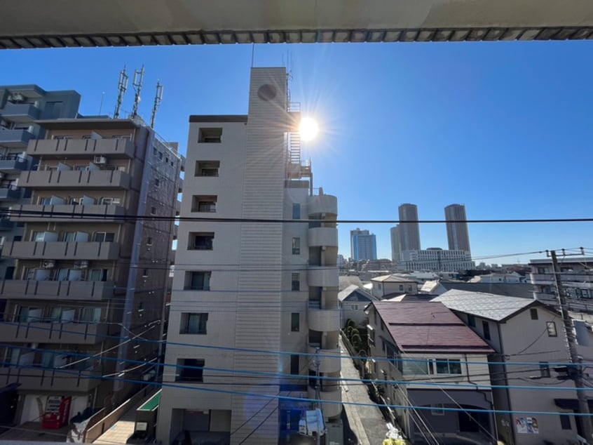 室内からの展望 ロ－エングリ－ンハイツ